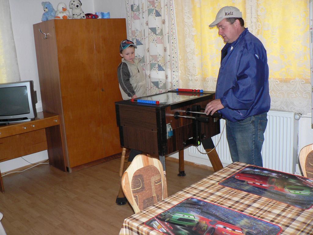 Apartman Bešeňová Exteriör bild