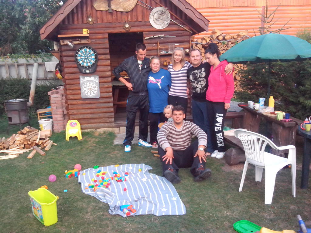 Apartman Bešeňová Exteriör bild